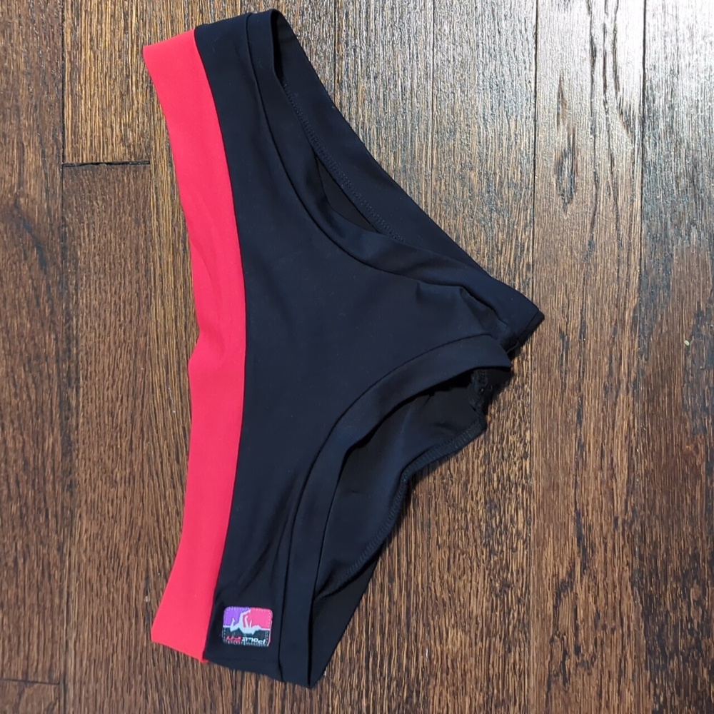 Bad Kitty Pole Fit Scrunch booty shorts